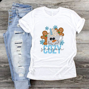 Cozy Season With Hot Chocolate and Gingerbread