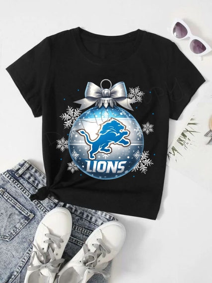 Lions Ornament