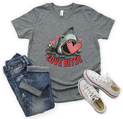 Love Bites Shark and Hearts Transfer